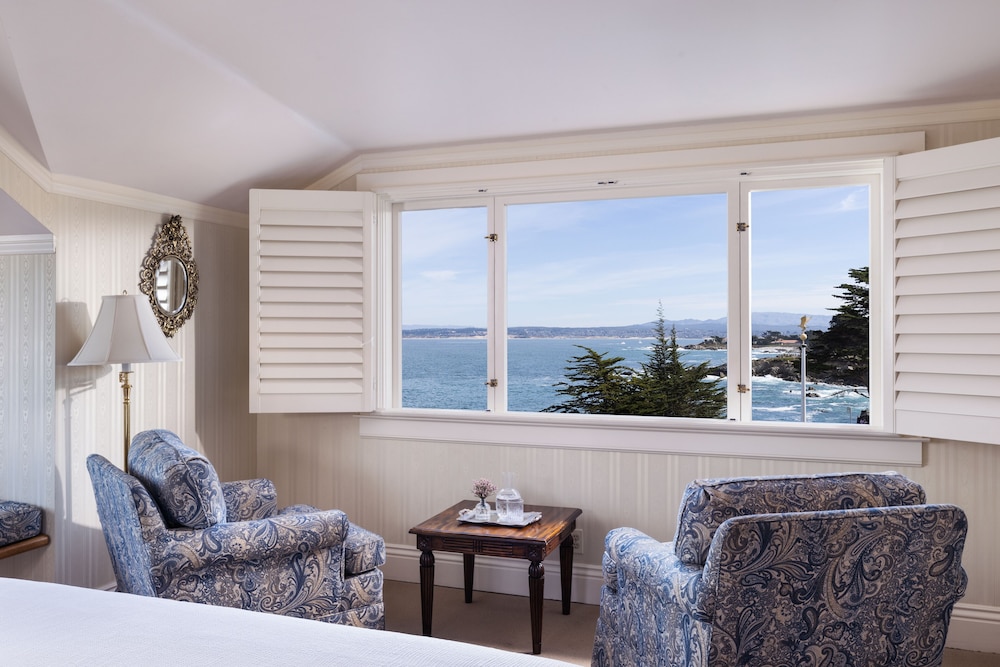 Premier Room, 1 King Bed, Ocean View photo 2