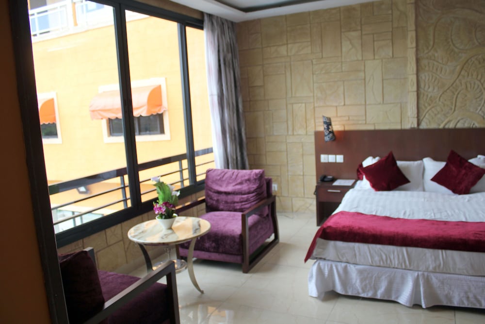 Superior Double or Twin Room photo 2