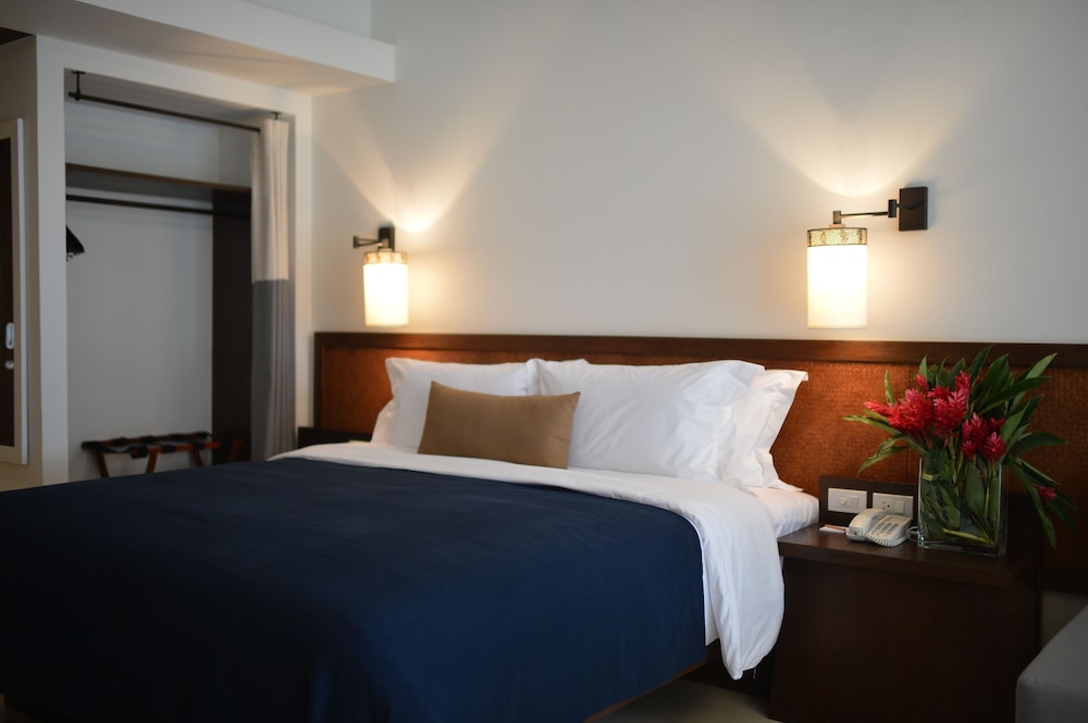 Premier Double or Twin Room, Ocean View photo 2