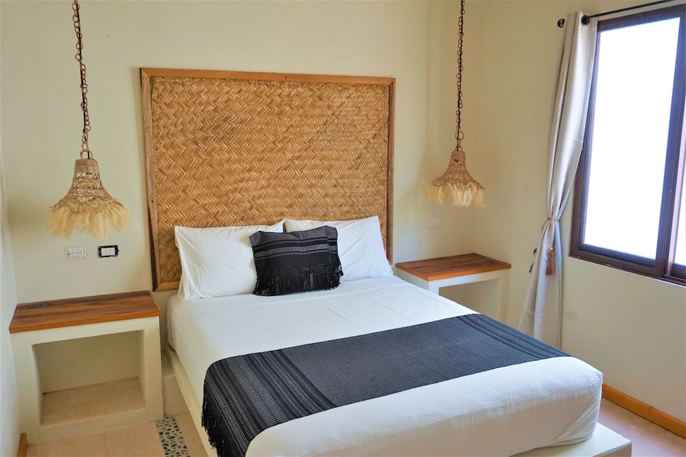 Luxury Villa - Photo 3