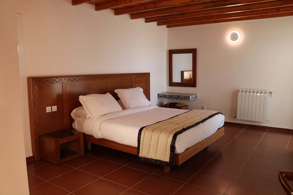 Deluxe Apartment, Private Bathroom, Beachside