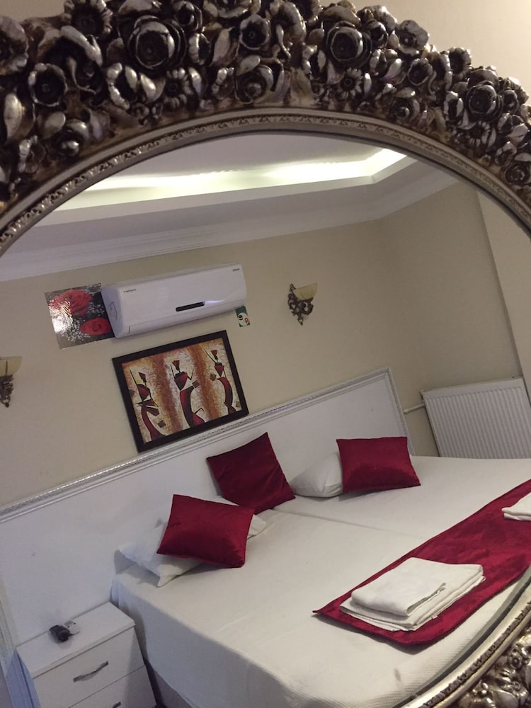 Family Double or Twin Room, Non Smoking, Refrigerator