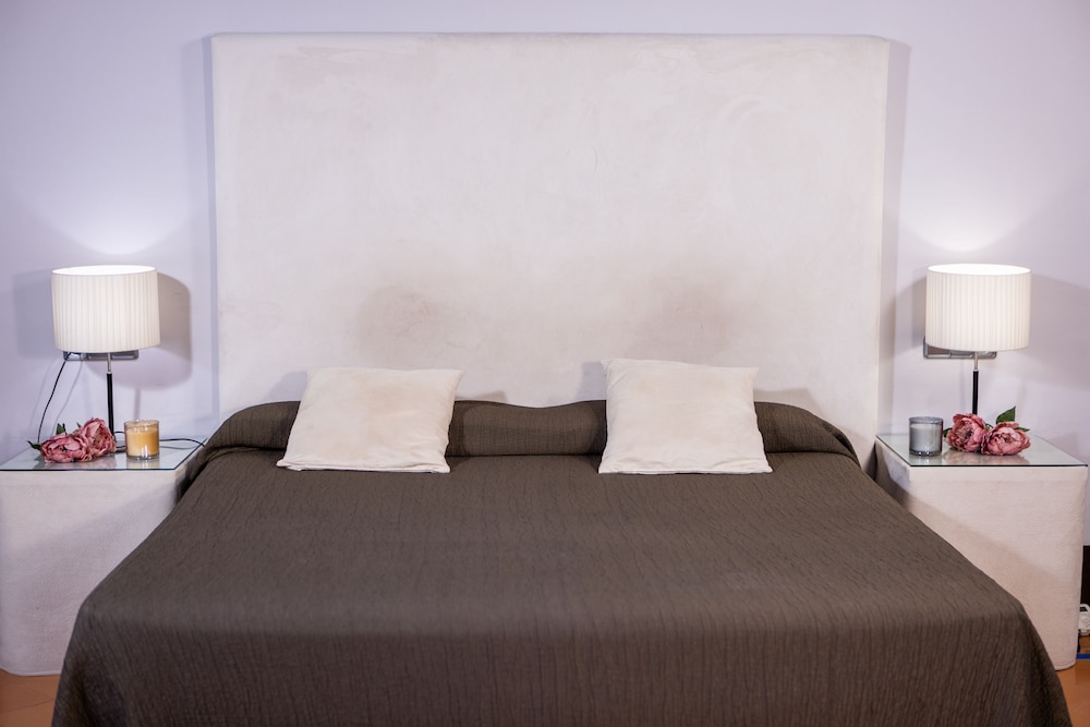 Suite - Photo 5