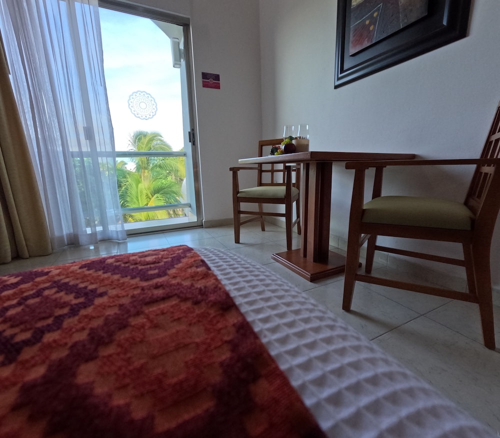 Studio, Ocean View - Photo 8