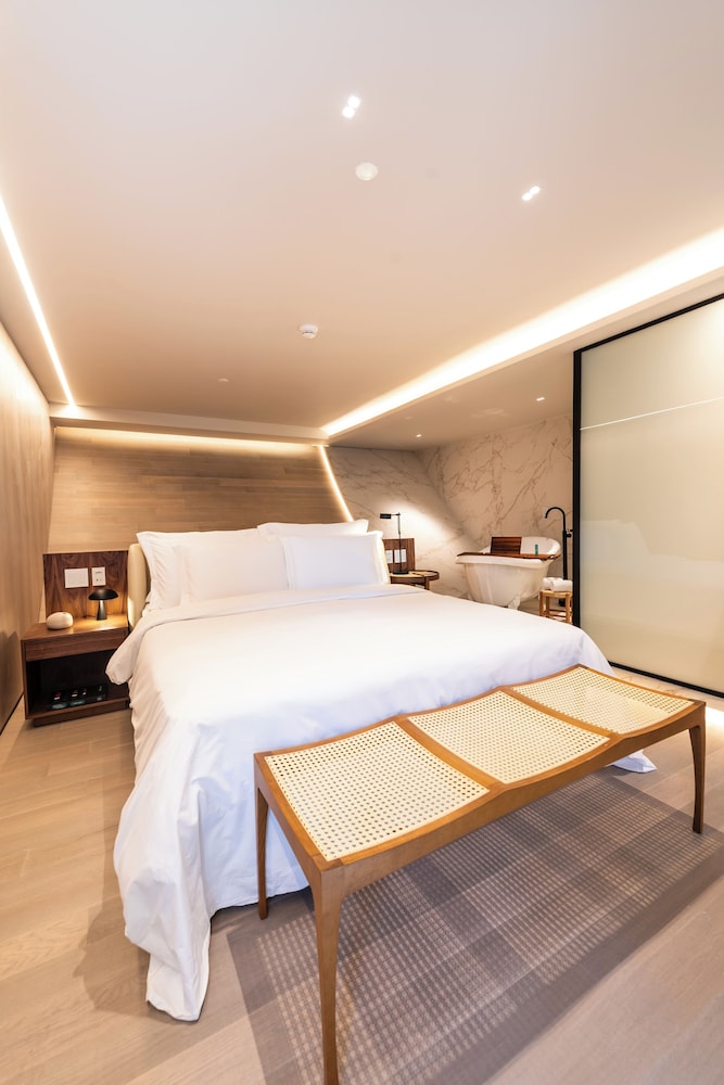 Room (Paulista)