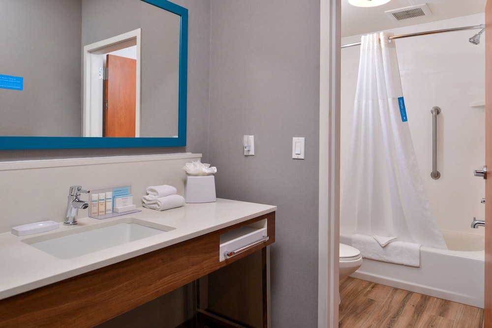 Suite, 2 Queen Beds, Non Smoking, Kitchen - Photo 8