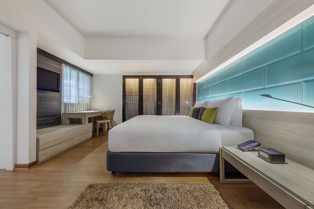 Deluxe Suite, 1 Bedroom photo 2