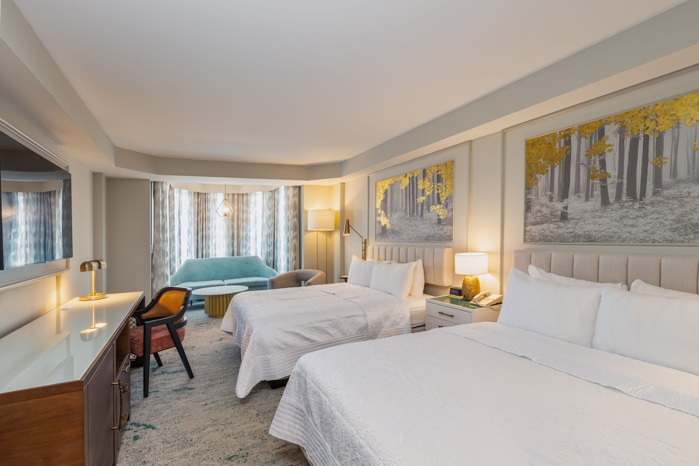 Room, 2 Queen Beds, Tower