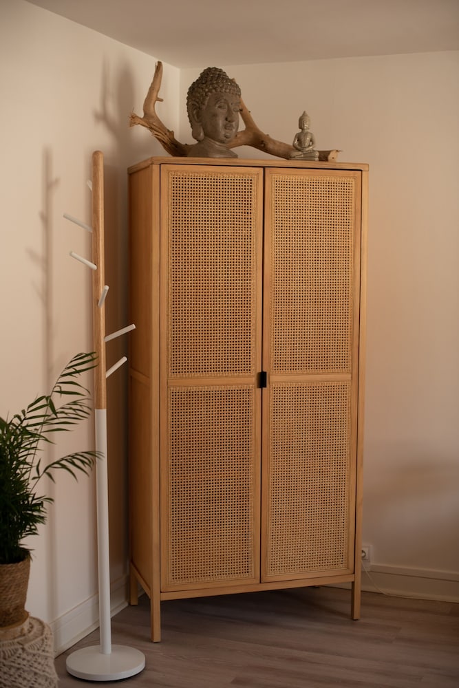 Standard Suite - Photo 11