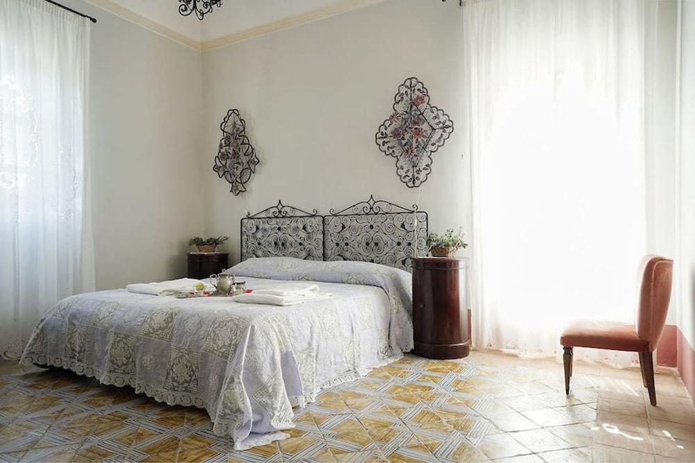 Classic Double or Twin Room, Terrace, Garden View photo 1