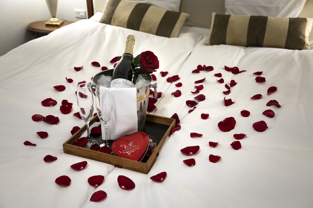 Standard Double Room - Photo 3