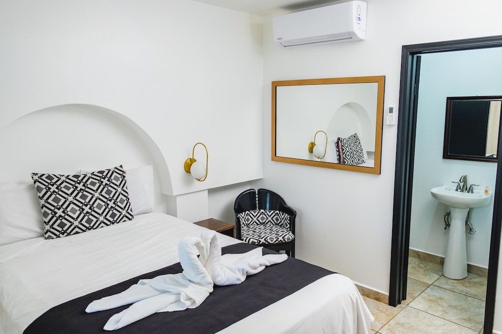Suite, Balcony photo 1
