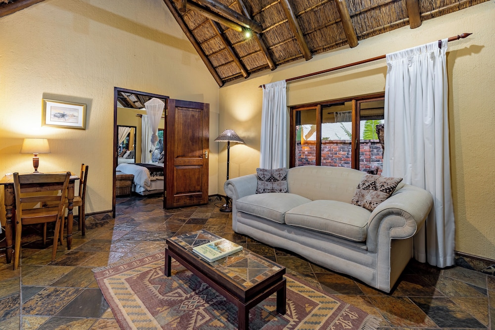 Luxury Cottage, 1 Bedroom photo 3
