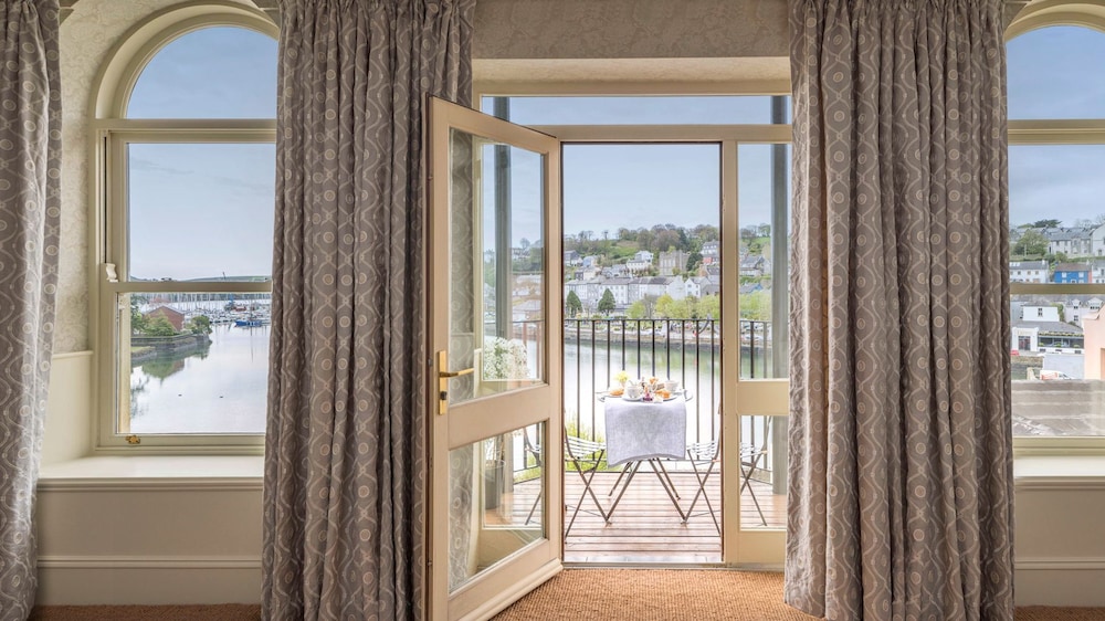 Junior Suite, Balcony, Harbor View photo 3