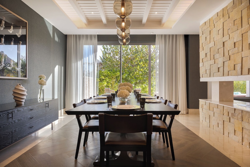 Villa (Sanctuary Ocean  with Garden and Pool) - Photo 3
