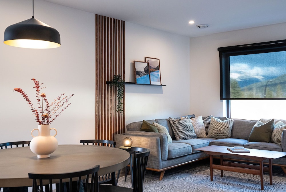 Condo photo 1