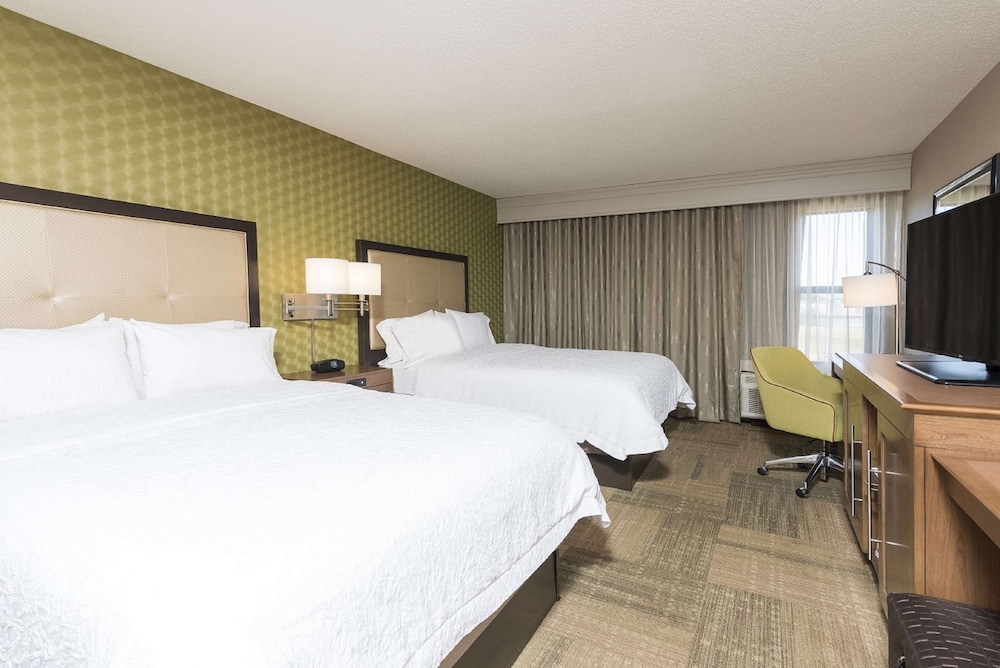Room, 2 Queen Beds, Refrigerator - Photo 1