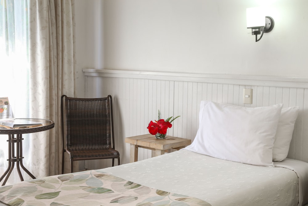 Double Room - Photo 9