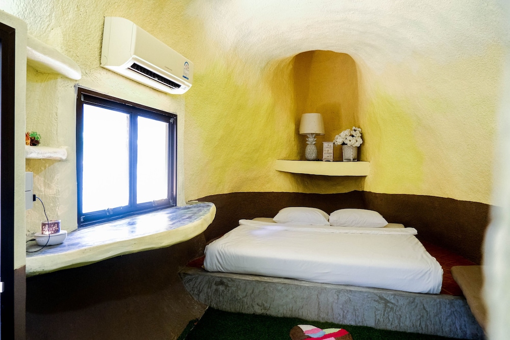 Standard Room - Photo 1