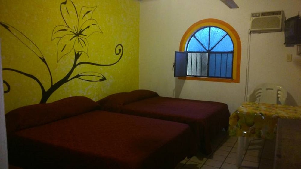 Family Bungalow, Multiple Beds, Non Smoking (9 Guests) photo 1