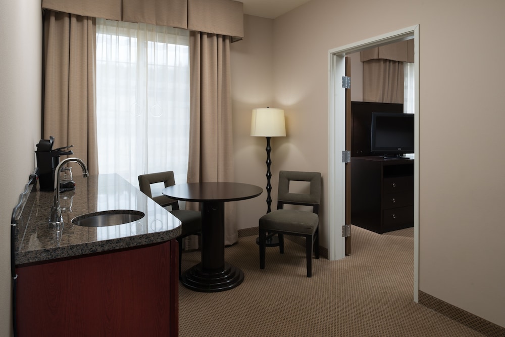 Suite, 1 King Bed (Extra Floor Space) - Photo 7