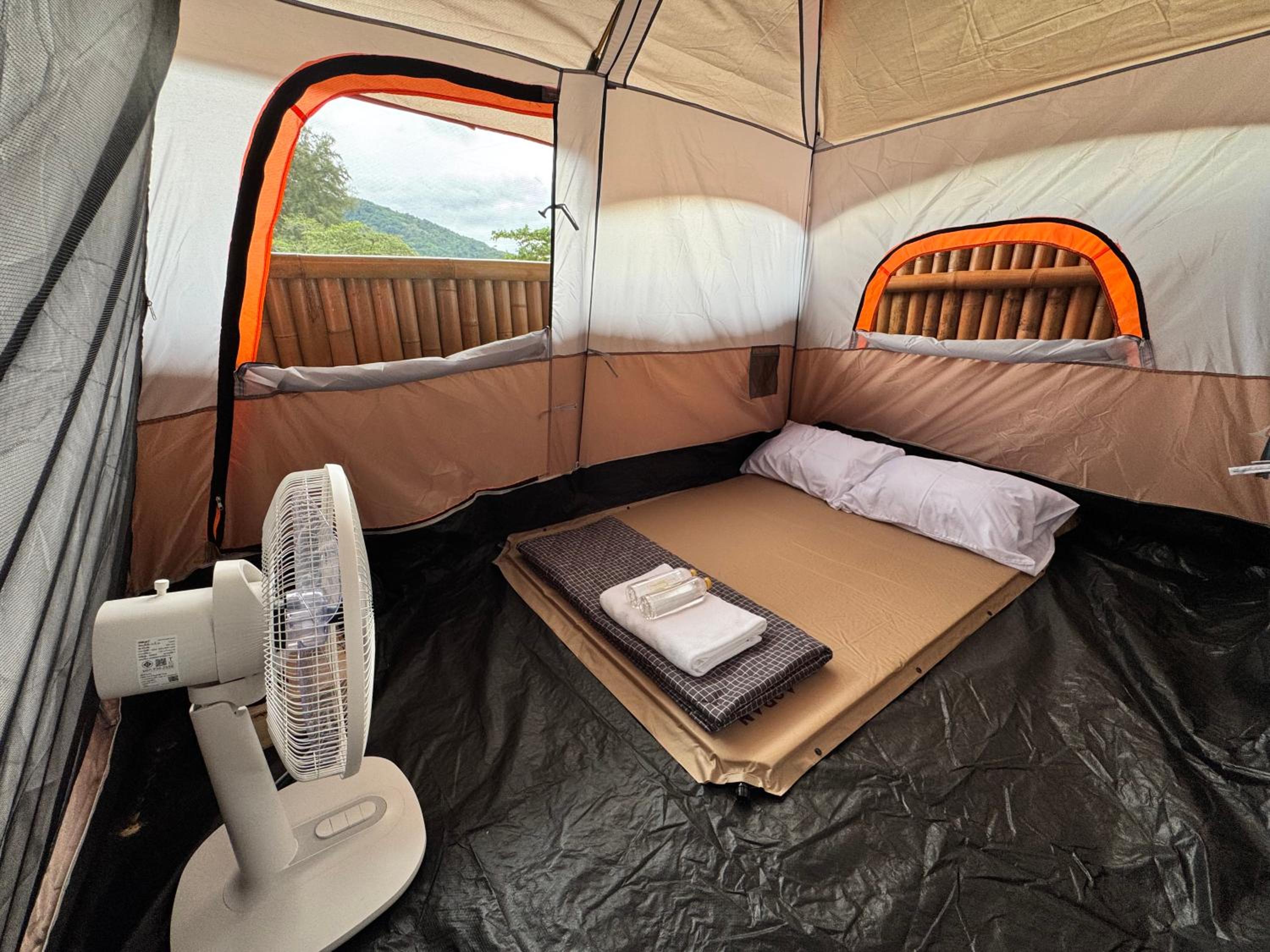 Tent photo 3