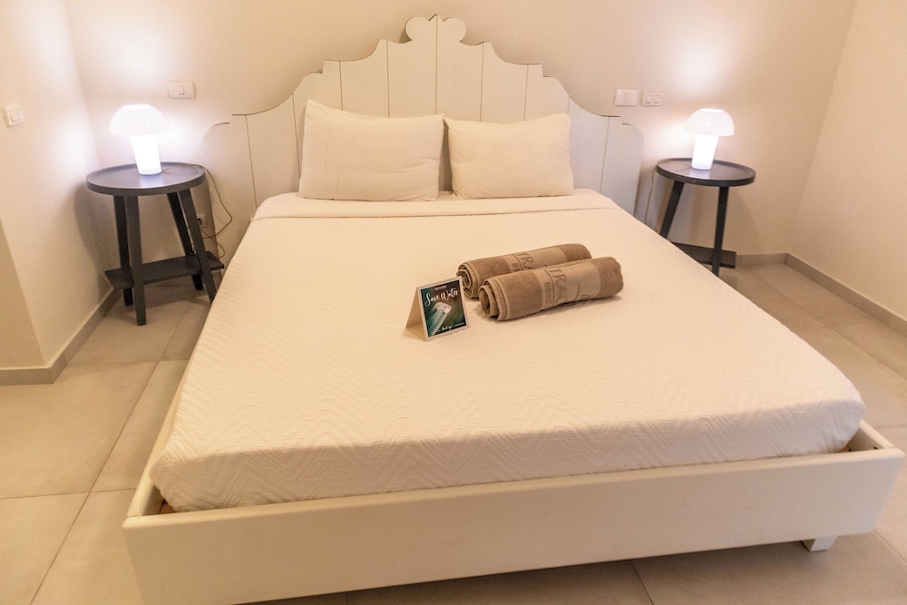 Deluxe Apartment, 1 King Bed photo 2