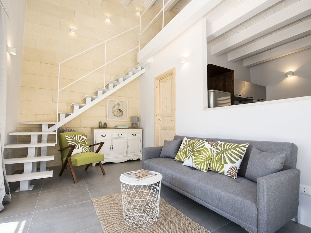 House - Photo 13
