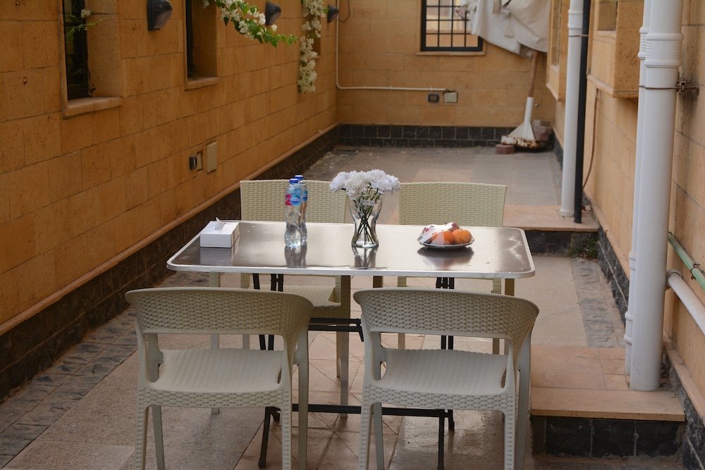 Classic Double Room, City View photo 3