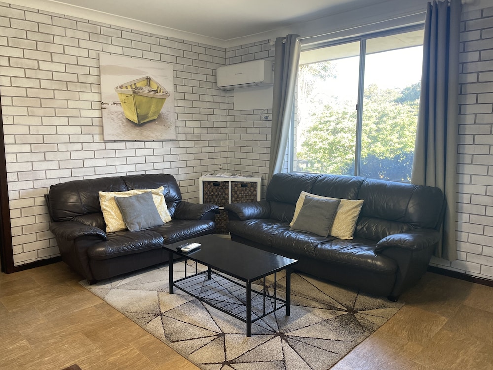 Standard Apartment, 2 Bedrooms (Unit 2) photo 3
