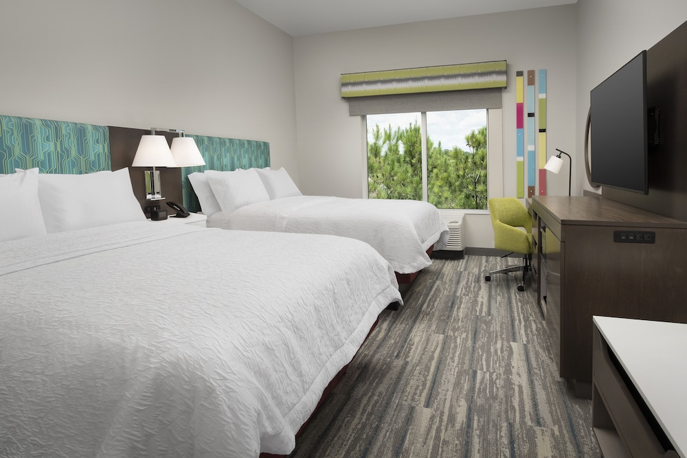 Room, 2 Queen Beds, Accessible, Non Smoking (Hearing) - Photo 1