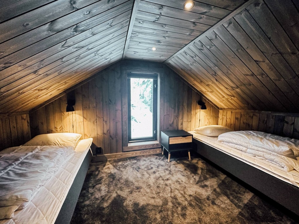 Modern Mountain Cabin - 3 Bedrooms - Sleeps 7, Billede 42