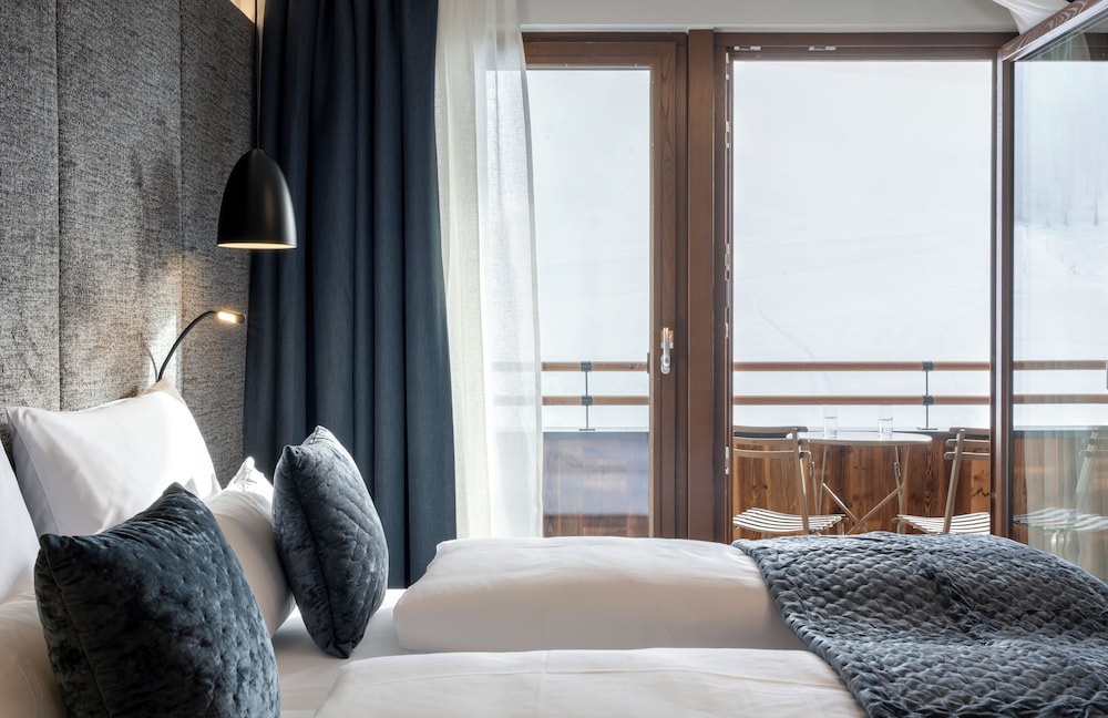 Superior Double Room, Balcony