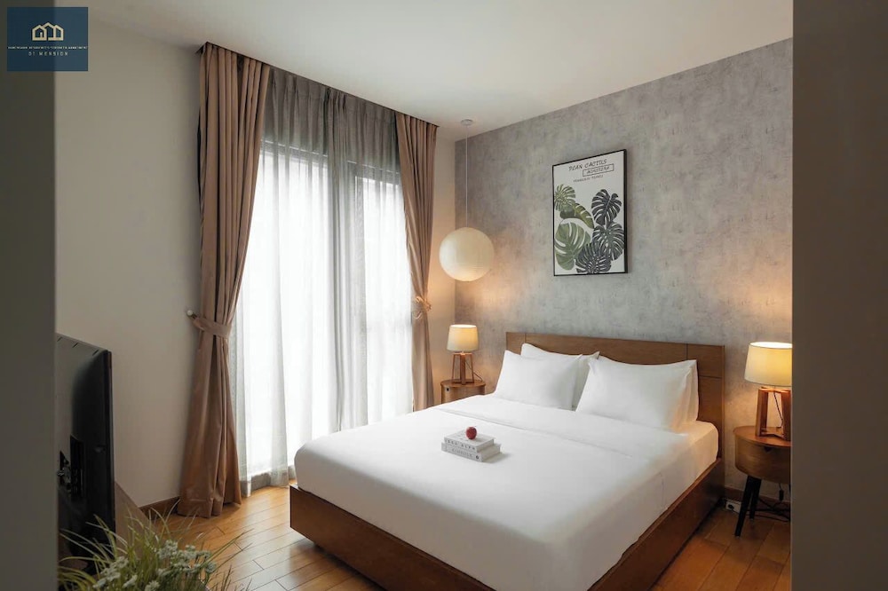 Design Apartment, 1 Bedroom, Balcony, City View