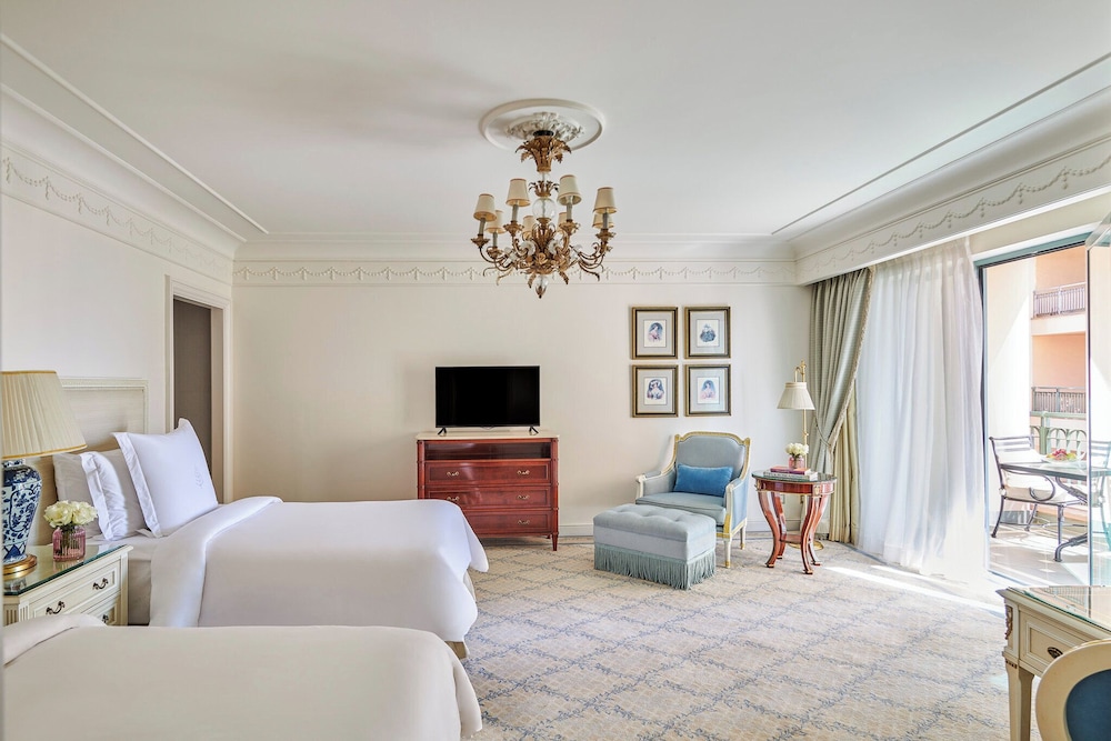 Available room