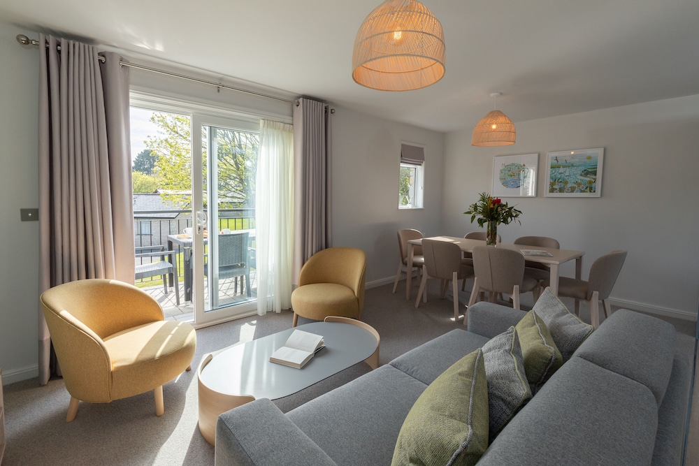 One Bed Turret Cottage