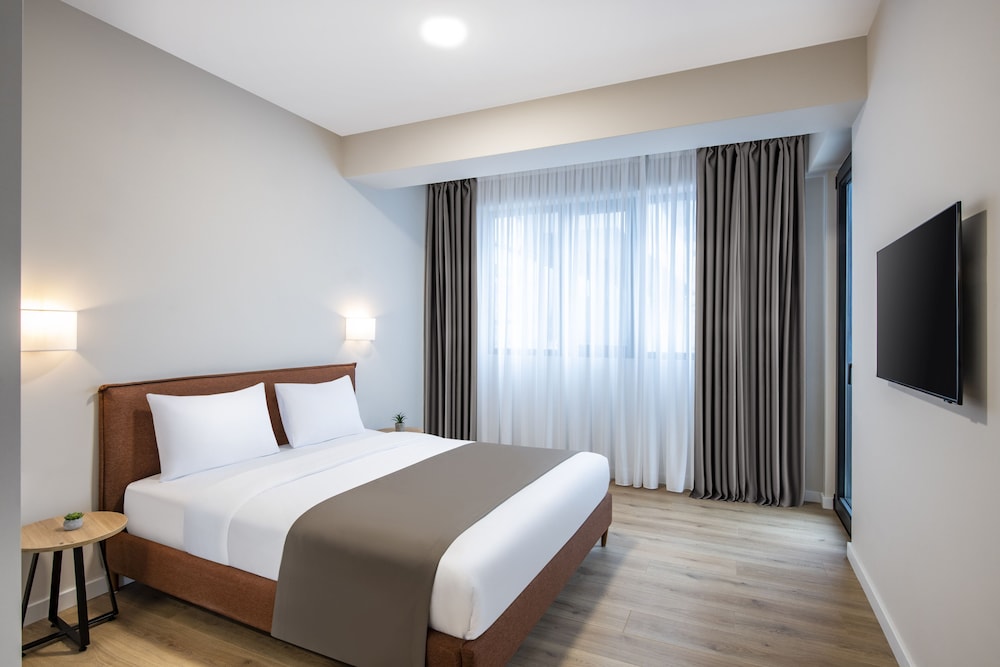 Suite, 2 Bedrooms photo 2