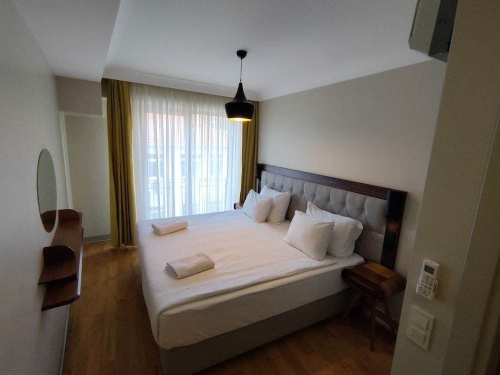 Family Apartment, Multiple Bedrooms photo 3