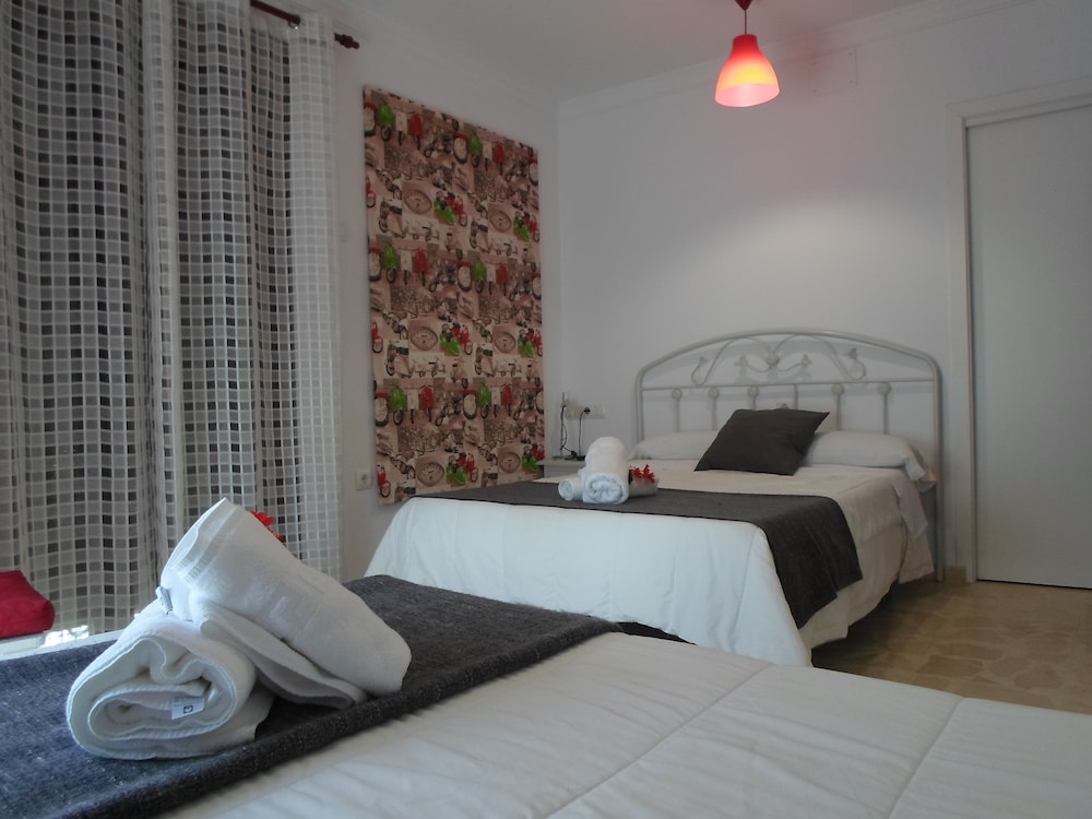 Triple Room (Non-Refundable) photo 2