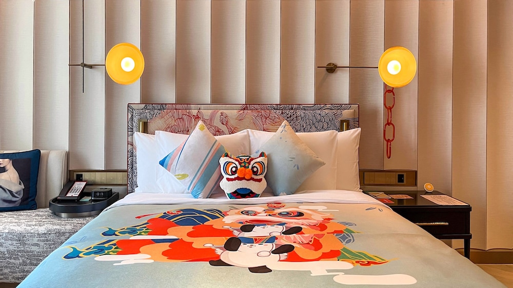 Premium Room, 1 King Bed (Kids Theme) - Photo 2