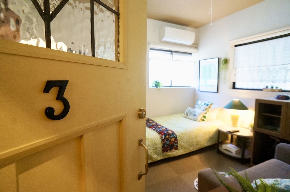 Single Room With Shared Toilet photo 2