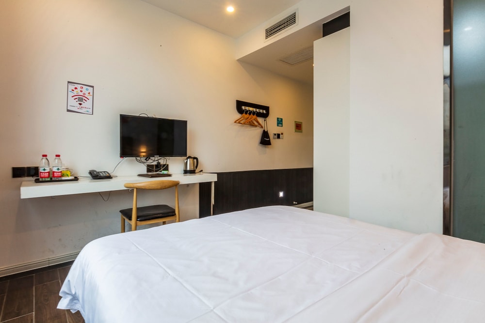 Business Double Room (Mainland Chinese Citizen Only)
