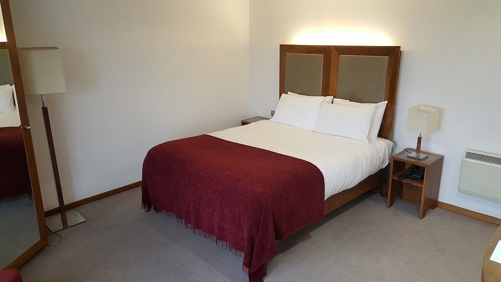 Honeymoon Double Room, Accessible, Courtyard View ( 1)