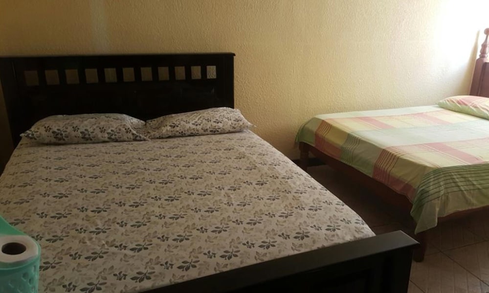 Deluxe Double or Twin Room, 2 Double Beds photo 2