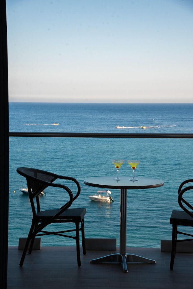 Deluxe Double Room, Sea View - Photo 4