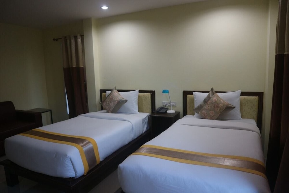 Superior Twin Room - Photo 1