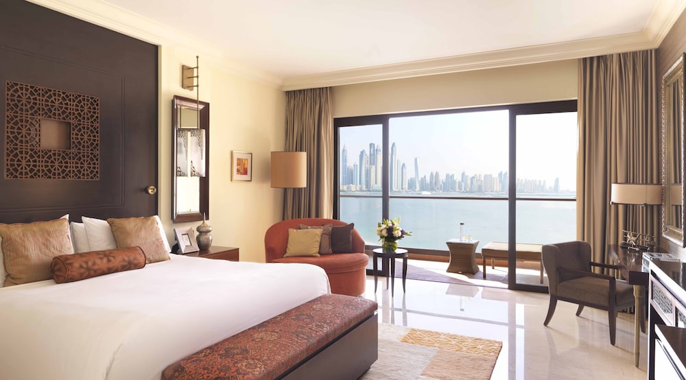 Fairmont Gold, Room, Multiple Beds, Balcony, Sea View