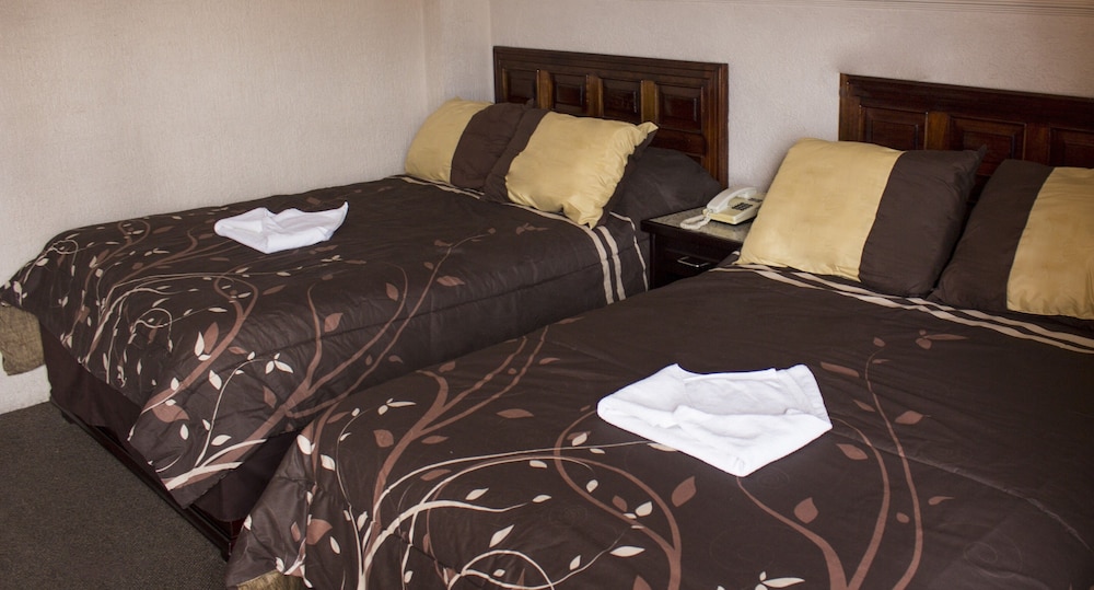 Economy Double Room photo 2