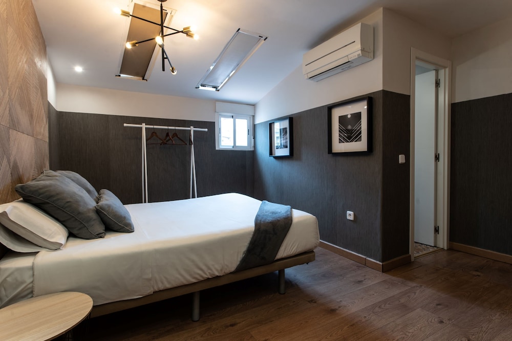 Apartment - Photo 1