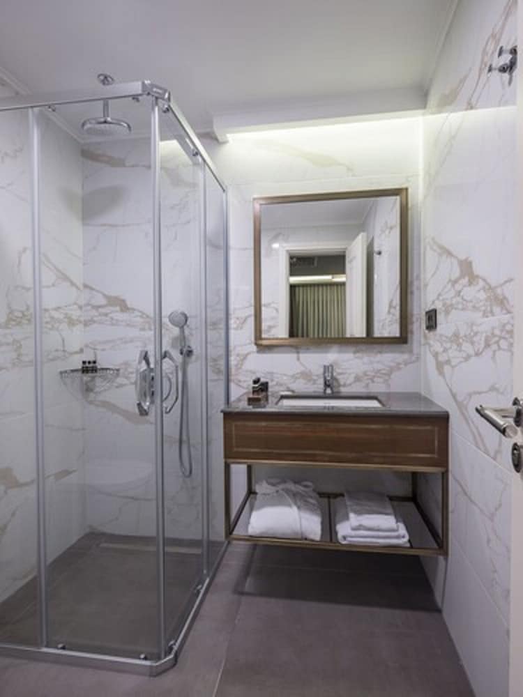 Superior Twin Room photo 3